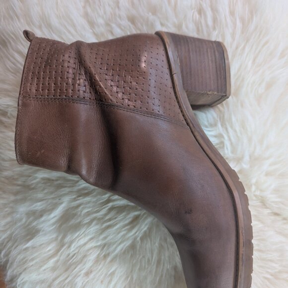 Roots ankle boots from Norway! - Picture 11 of 11